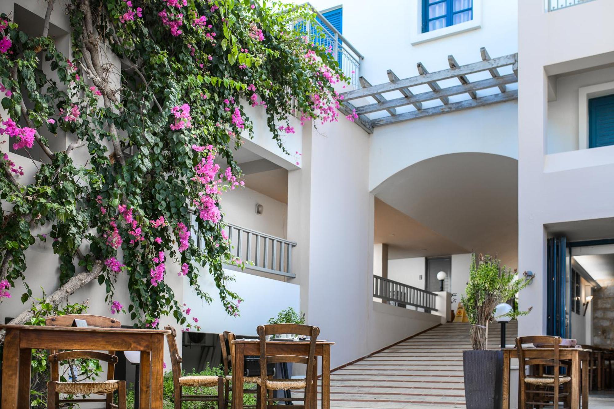 Castello Village Resort Sissi Dış mekan fotoğraf