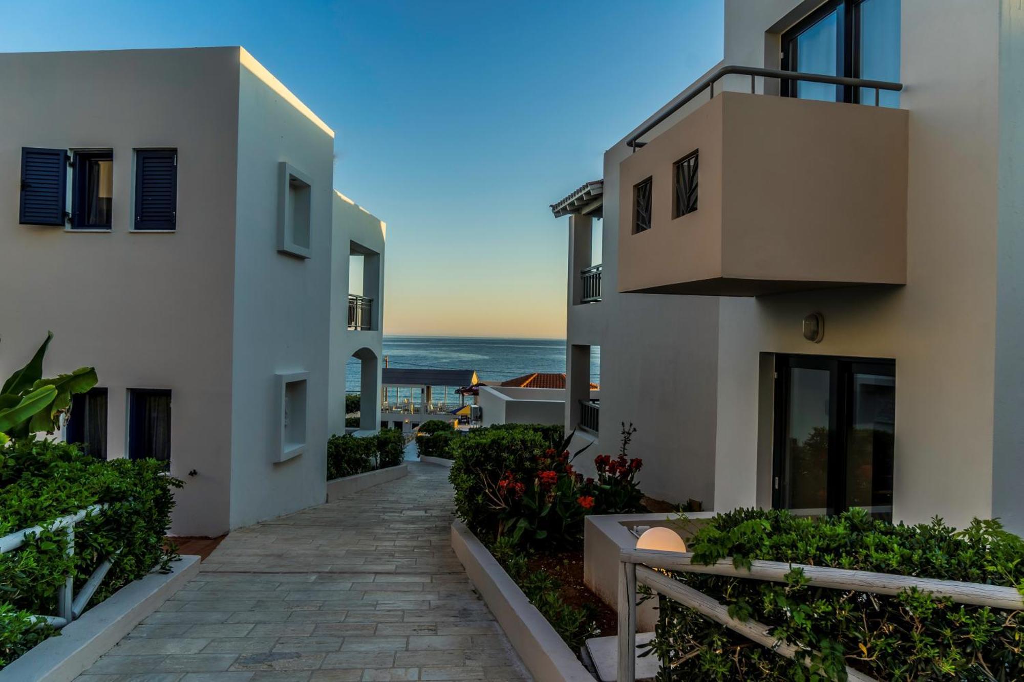 Castello Village Resort Sissi Dış mekan fotoğraf
