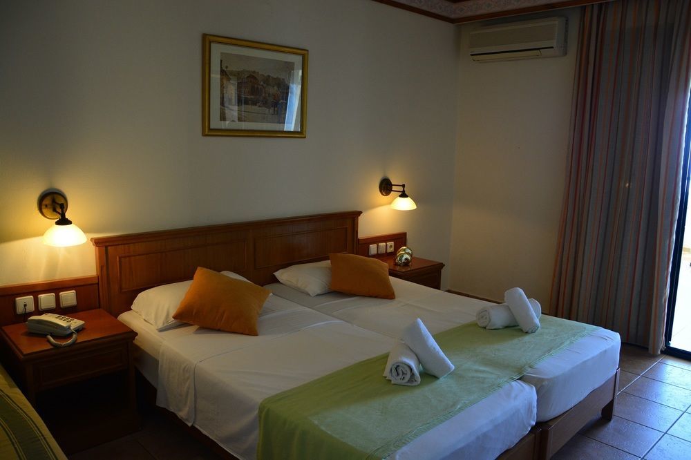 Castello Village Resort Sissi Dış mekan fotoğraf